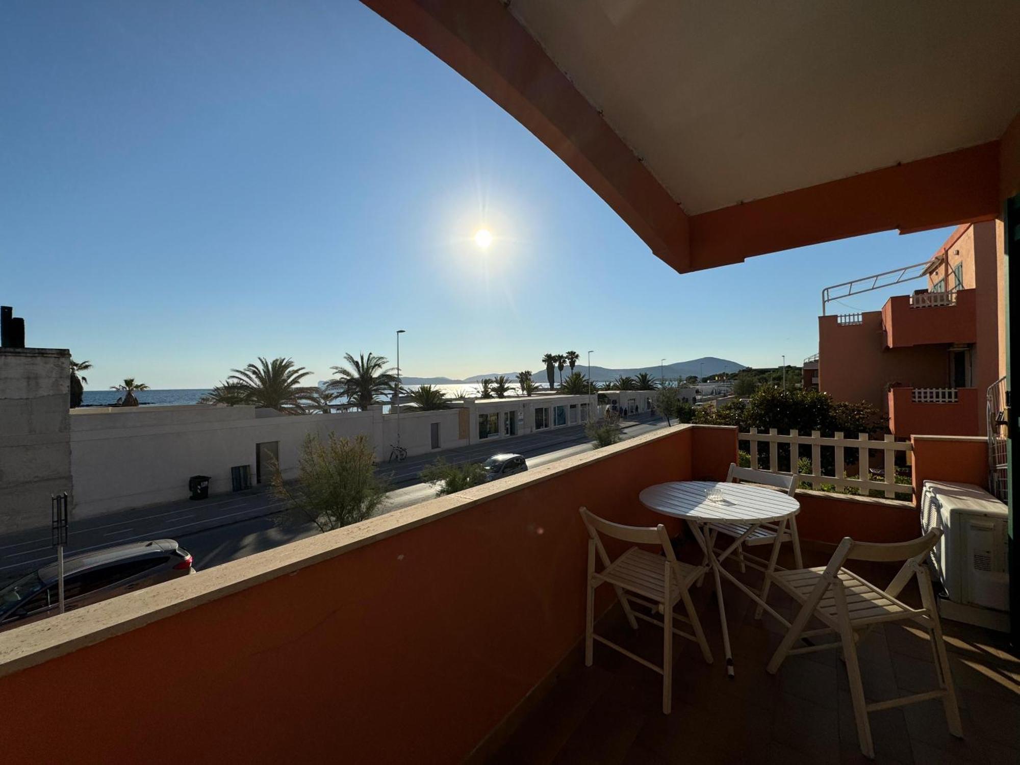 Pm 95 Via Lido Guest House Алгеро Екстериор снимка