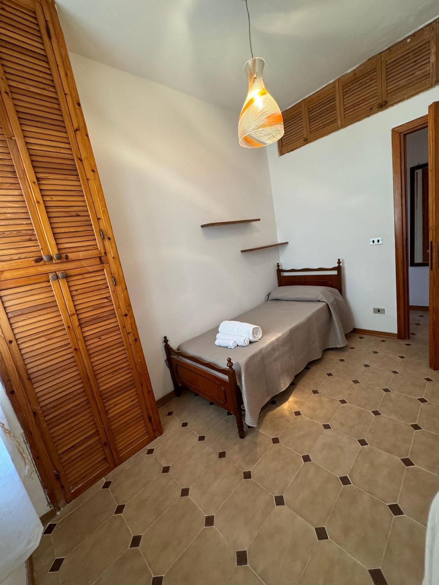 Pm 95 Via Lido Guest House Алгеро Екстериор снимка