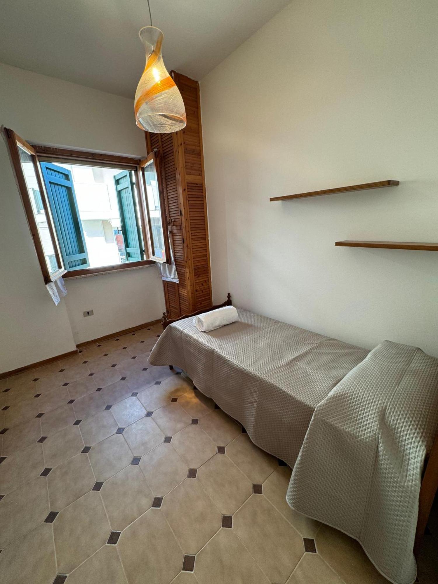 Pm 95 Via Lido Guest House Алгеро Екстериор снимка